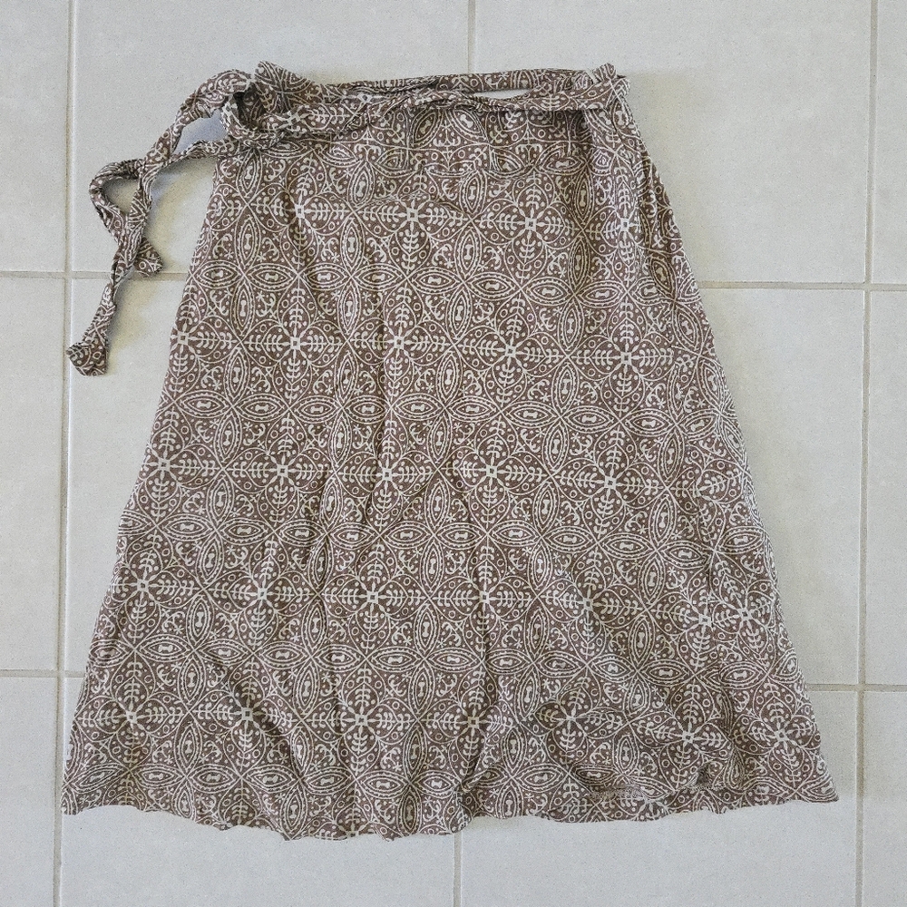 East 5th brown linen blend midi Knee skirt sz 2P Petite Beige Geometric A Line